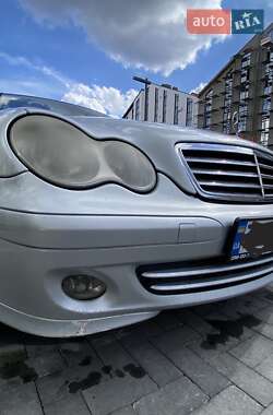 Седан Mercedes-Benz C-Class 2006 в 