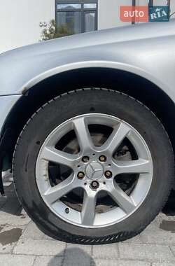 Седан Mercedes-Benz C-Class 2006 в 