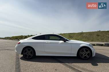 Купе Mercedes-Benz C-Class 2019 в 