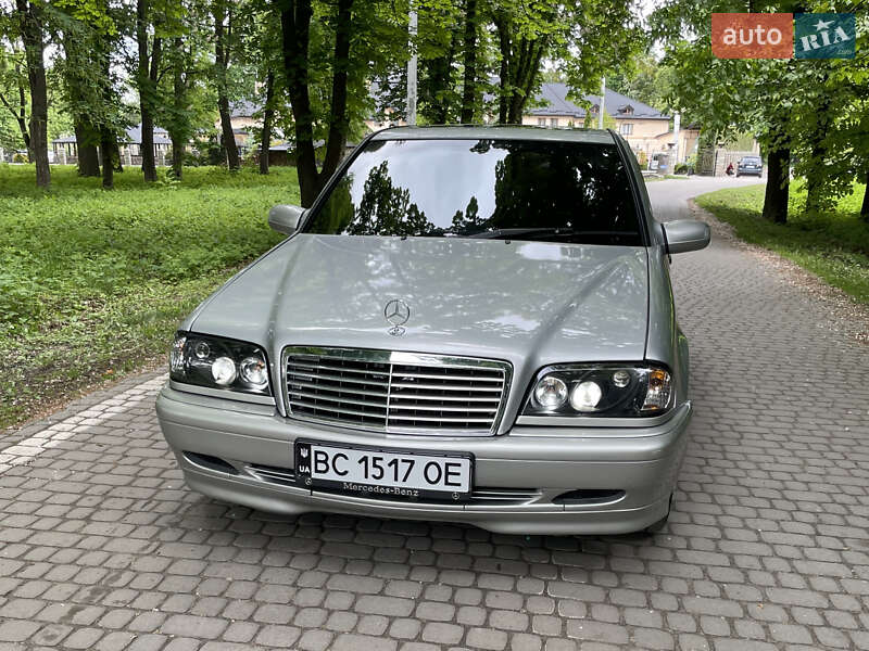 Седан Mercedes-Benz C-Class 1994 в 