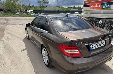 Седан Mercedes-Benz C-Class 2012 в Житомире