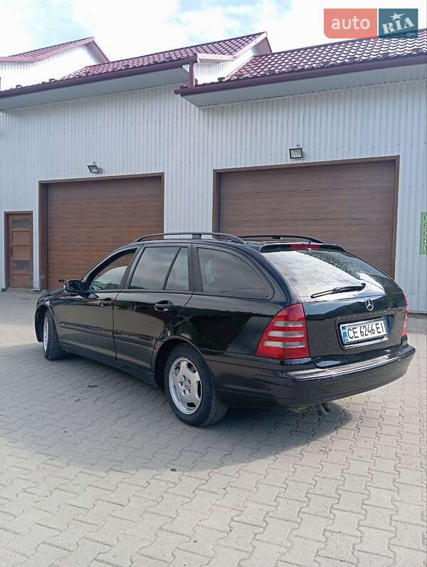 Универсал Mercedes-Benz C-Class 2002 в Верховине