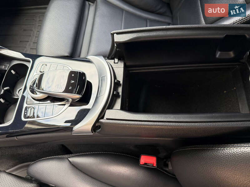 Седан Mercedes-Benz C-Class 2016 в Харькове