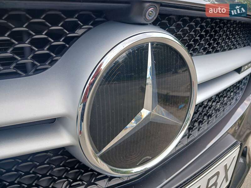 Универсал Mercedes-Benz C-Class 2019 в Киеве