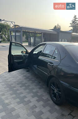 Седан Mercedes-Benz C-Class 2003 в 