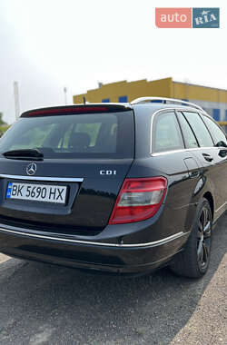 Универсал Mercedes-Benz C-Class 2007 в 