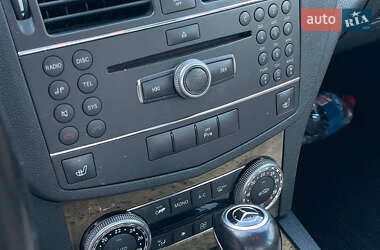 Седан Mercedes-Benz C-Class 2007 в 