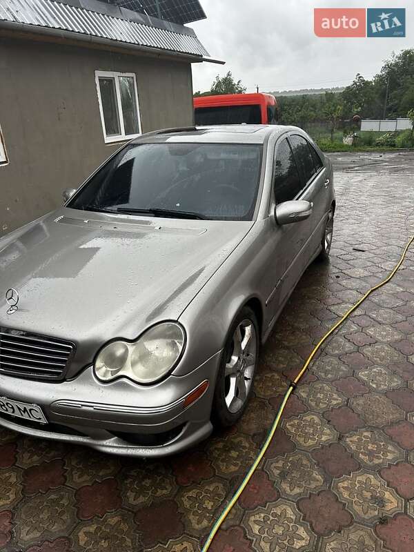 Седан Mercedes-Benz C-Class 2007 в Подольске