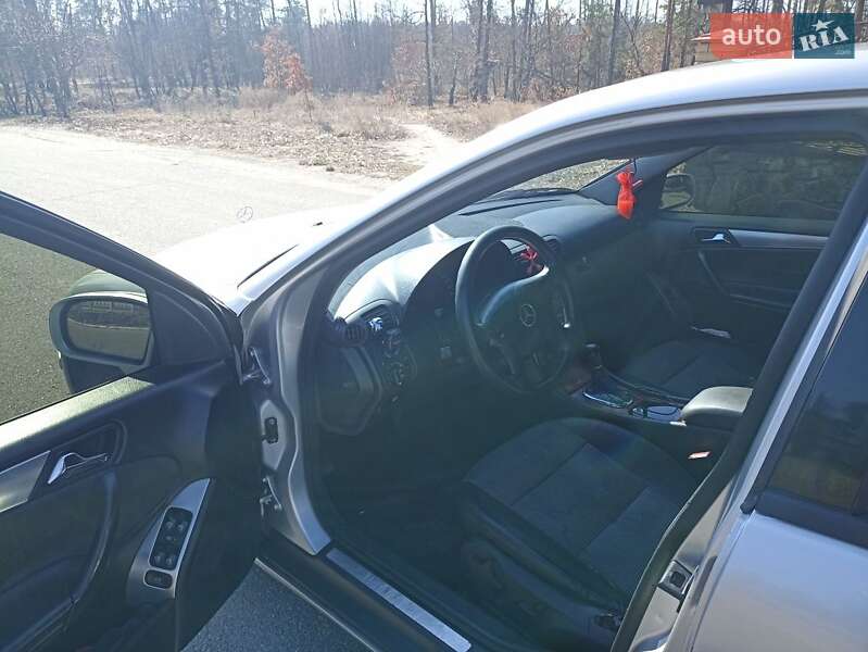 Седан Mercedes-Benz C-Class 2001 в Малине
