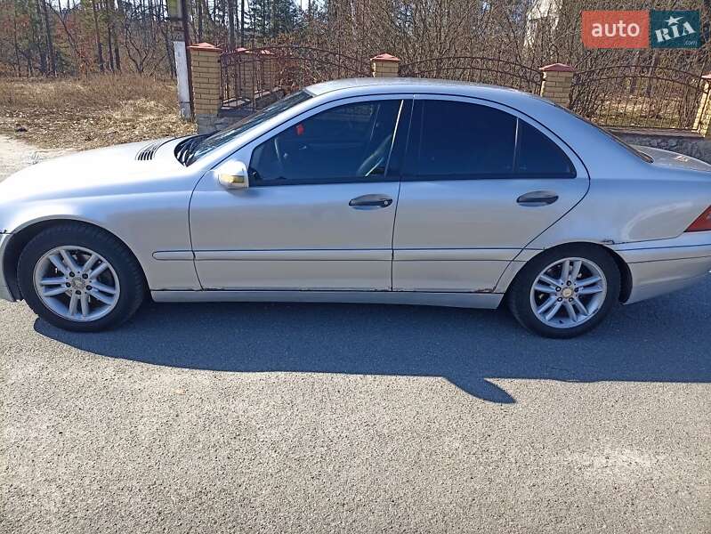 Седан Mercedes-Benz C-Class 2001 в Малине