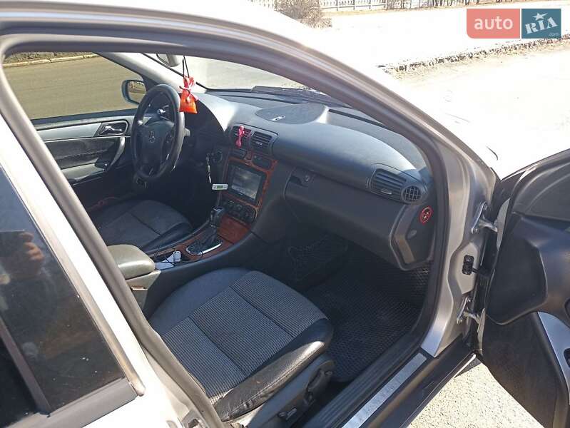 Седан Mercedes-Benz C-Class 2001 в Малине