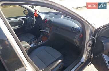 Седан Mercedes-Benz C-Class 2001 в 