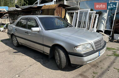 Седан Mercedes-Benz C-Class 1996 в Харькове