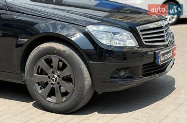 Универсал Mercedes-Benz C-Class 2009 в 