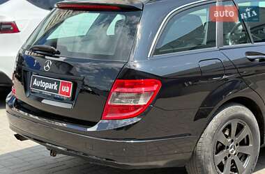 Универсал Mercedes-Benz C-Class 2009 в 