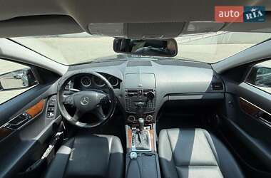 Универсал Mercedes-Benz C-Class 2009 в 