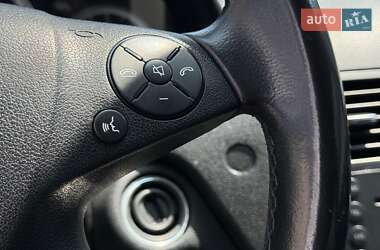 Универсал Mercedes-Benz C-Class 2009 в 