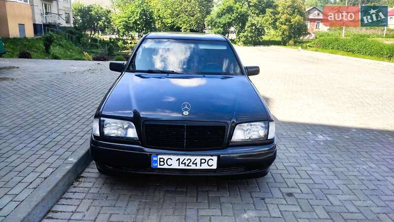 Седан Mercedes-Benz C-Class 1994 в Дубно