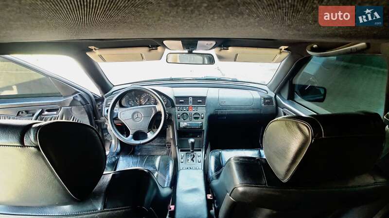 Седан Mercedes-Benz C-Class 1994 в Дубно