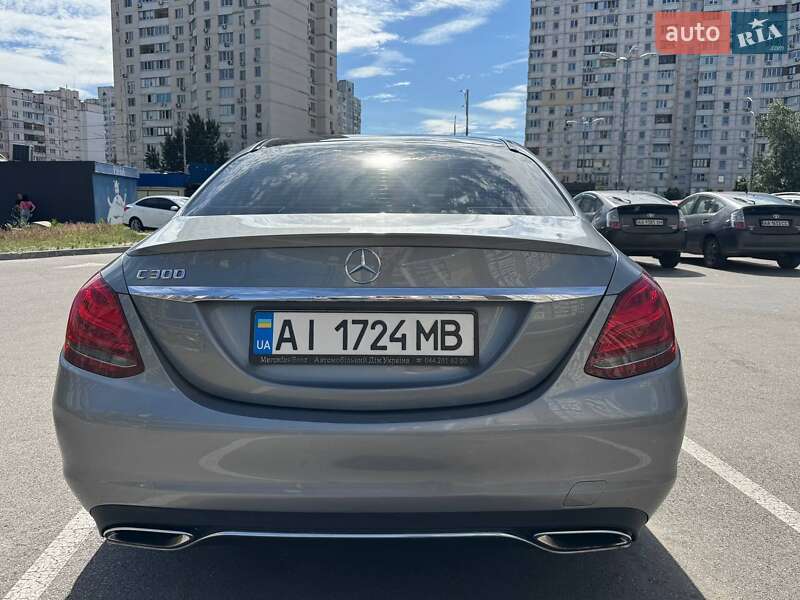 Седан Mercedes-Benz C-Class 2015 в Киеве
