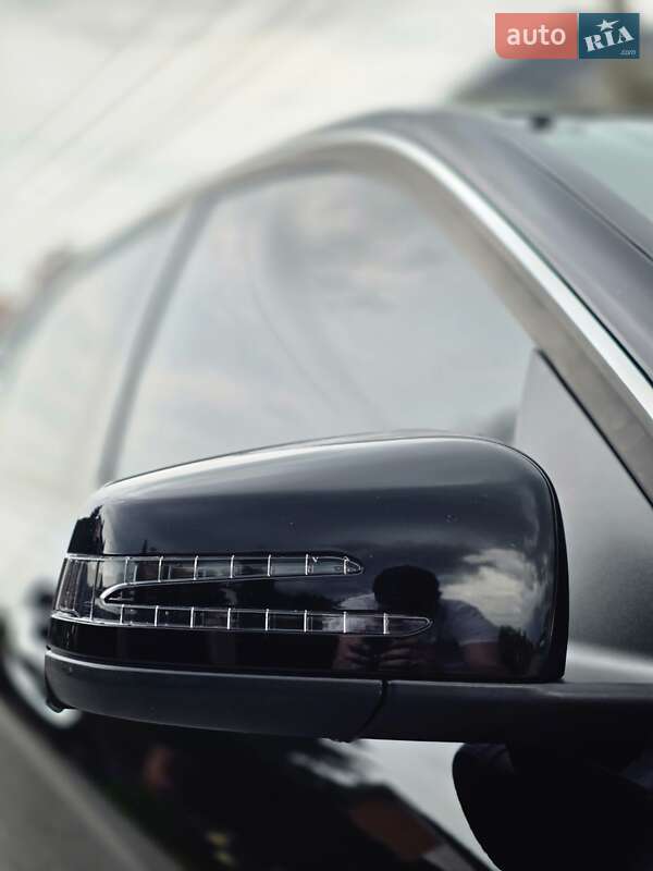 Седан Mercedes-Benz C-Class 2010 в Вінниці