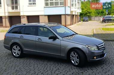 Универсал Mercedes-Benz C-Class 2010 в 