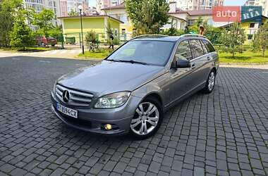 Универсал Mercedes-Benz C-Class 2010 в 