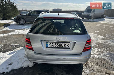 Універсал Mercedes-Benz C-Class 2011 в 