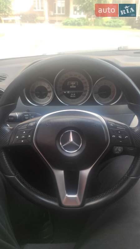 Універсал Mercedes-Benz C-Class 2013 в Софіївській Борщагівці