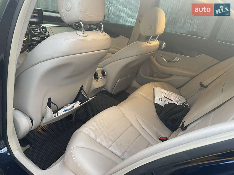 Седан Mercedes-Benz C-Class 2015 в Ужгороді
