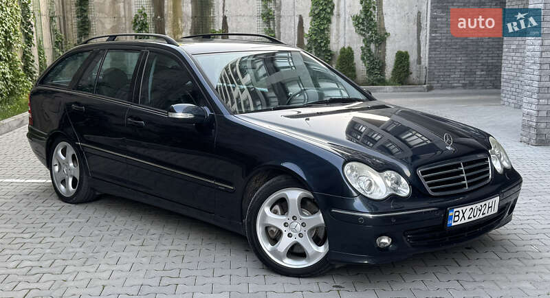 Універсал Mercedes-Benz C-Class 2004 в Хмельницькому