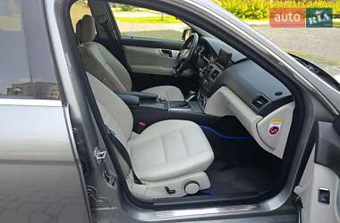 Универсал Mercedes-Benz C-Class 2010 в 