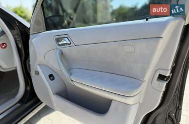 Седан Mercedes-Benz C-Class 2003 в 