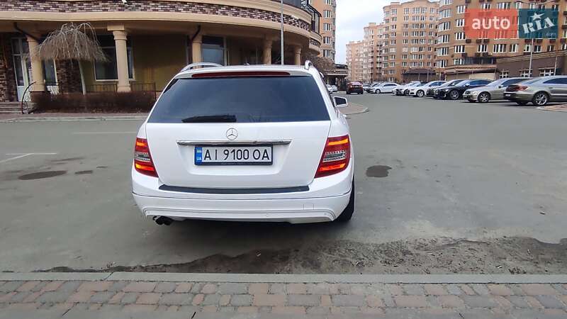Універсал Mercedes-Benz C-Class 2013 в Софіївській Борщагівці