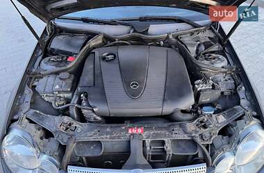 Купе Mercedes-Benz C-Class 2006 в 