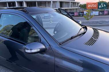 Купе Mercedes-Benz C-Class 2006 в 