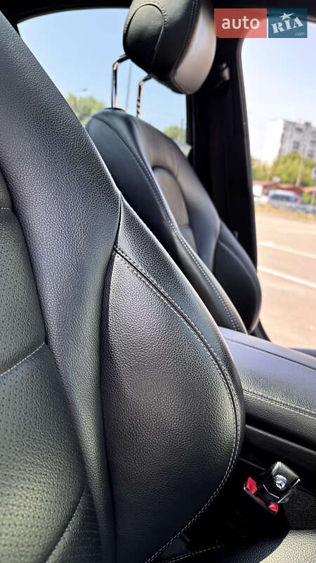 Седан Mercedes-Benz C-Class 2016 в Киеве