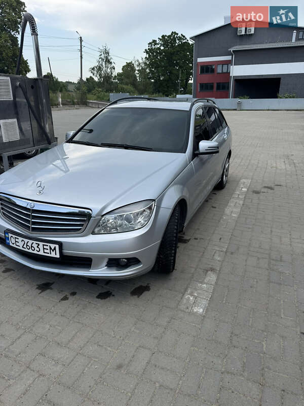 Універсал Mercedes-Benz C-Class 2008 в Чернівцях