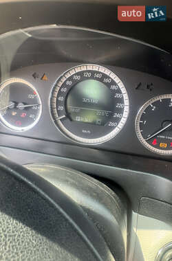 Универсал Mercedes-Benz C-Class 2008 в 