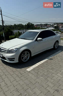 Седан Mercedes-Benz C-Class 2011 в 