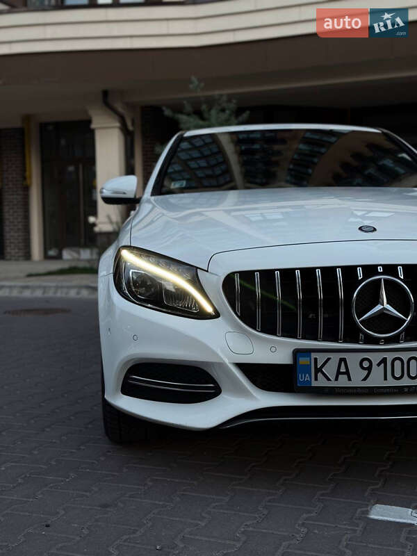 Седан Mercedes-Benz C-Class 2014 в Киеве
