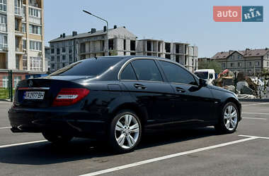 Седан Mercedes-Benz C-Class 2011 в 