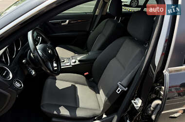 Седан Mercedes-Benz C-Class 2011 в 