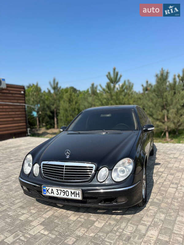 Mercedes-Benz C-Class 2003