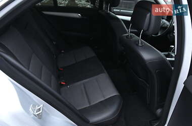 Седан Mercedes-Benz C-Class 2009 в 