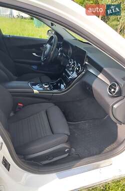 Универсал Mercedes-Benz C-Class 2019 в 