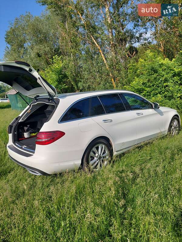 Універсал Mercedes-Benz C-Class 2019 в Лубнах