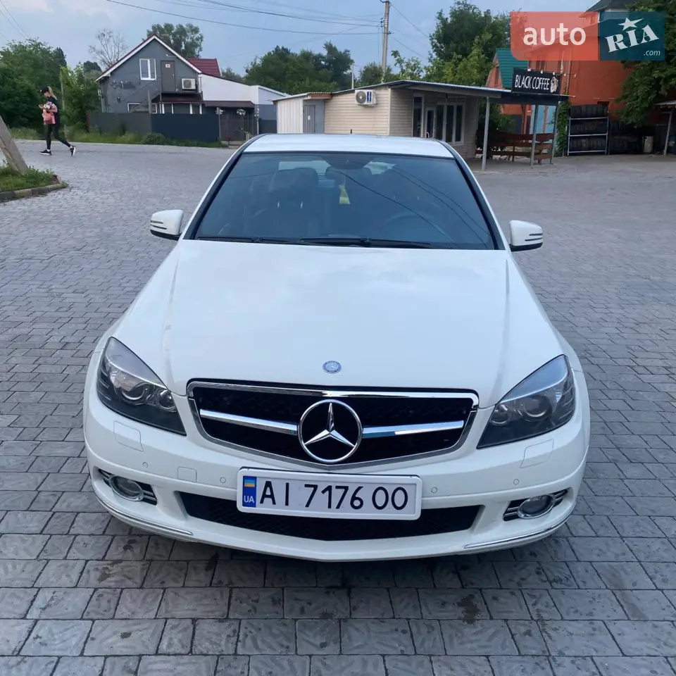 2010 Mercedes-Benz C-klasse - мініатюра 11