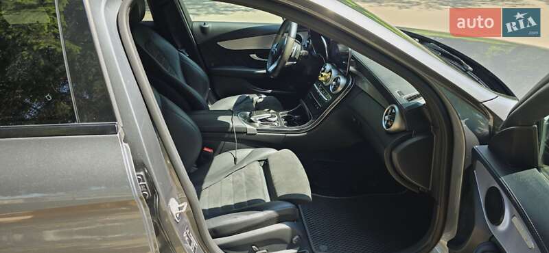 Универсал Mercedes-Benz C-Class 2020 в Сумах