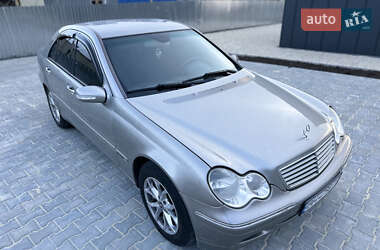 Седан Mercedes-Benz C-Class 2003 в 
